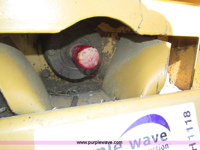 image for item H1118 1999 ASV HD4500 Posi-Track skid steer