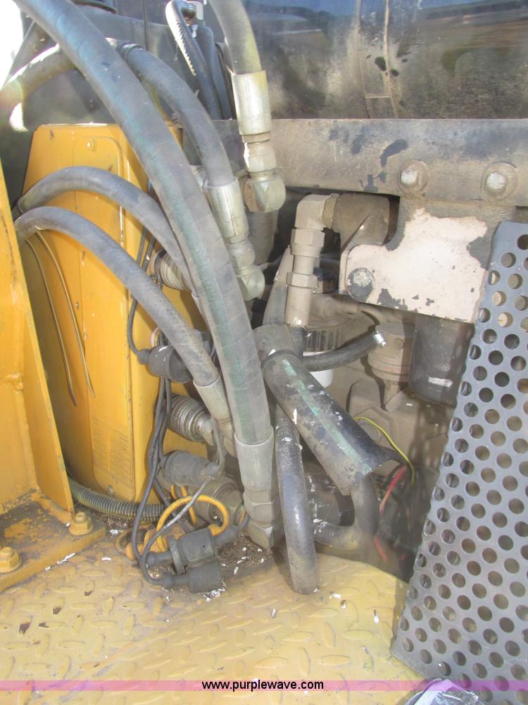 image for item H1118 1999 ASV HD4500 Posi-Track skid steer