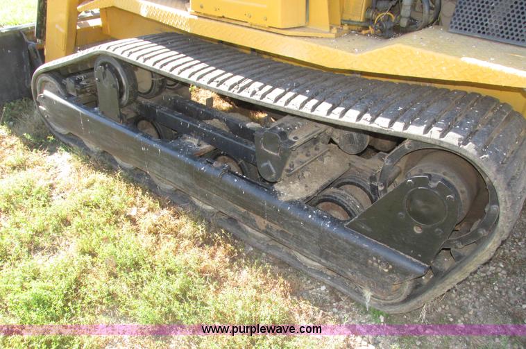 image for item H1118 1999 ASV HD4500 Posi-Track skid steer