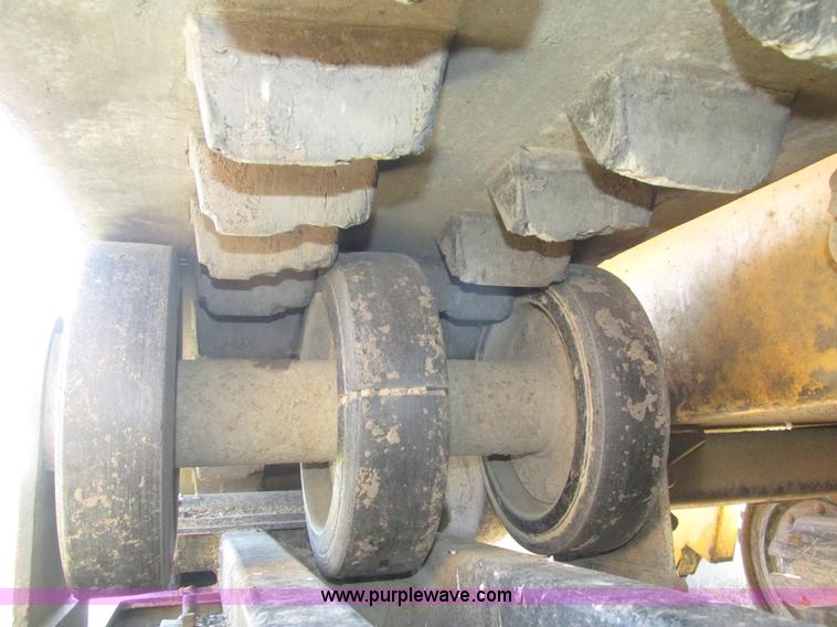 image for item H1118 1999 ASV HD4500 Posi-Track skid steer