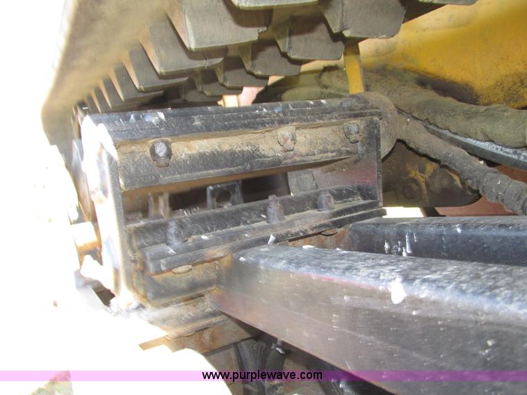 image for item H1118 1999 ASV HD4500 Posi-Track skid steer