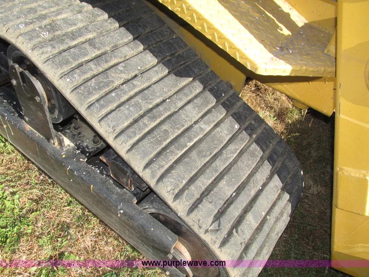 image for item H1118 1999 ASV HD4500 Posi-Track skid steer