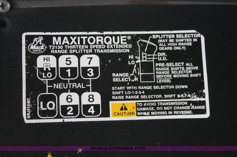 image for item H8086 1998 Mack RD688S dump truck