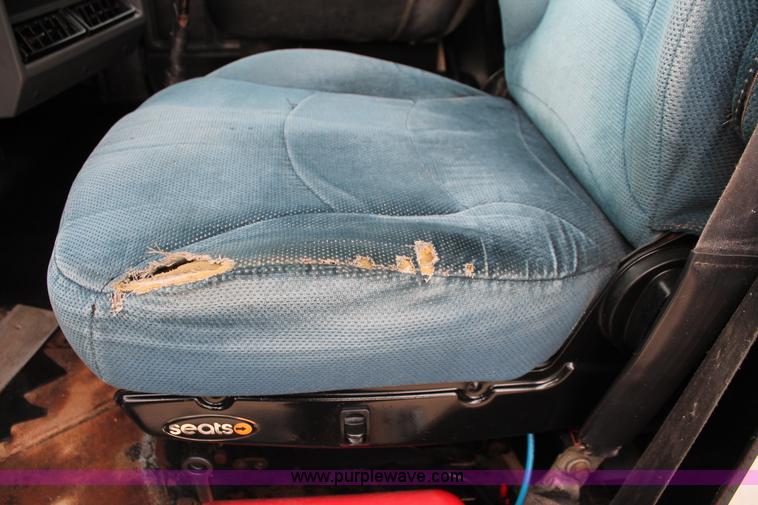 image for item H8086 1998 Mack RD688S dump truck