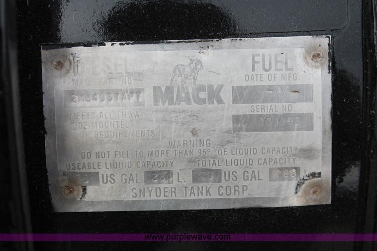 image for item H8086 1998 Mack RD688S dump truck