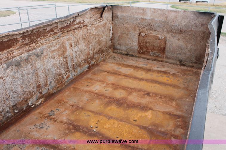 image for item H8086 1998 Mack RD688S dump truck