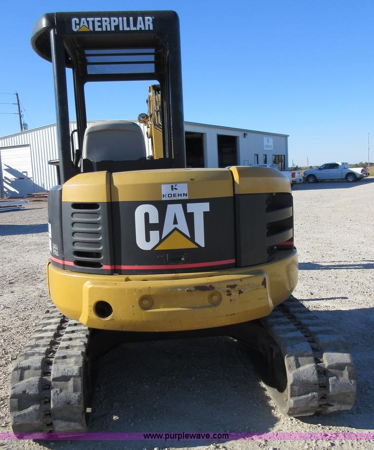 image for item I1900 2005 Caterpillar 304CR mini excavator