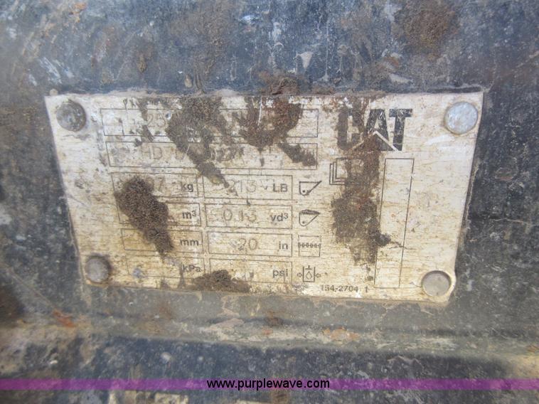 image for item I1900 2005 Caterpillar 304CR mini excavator