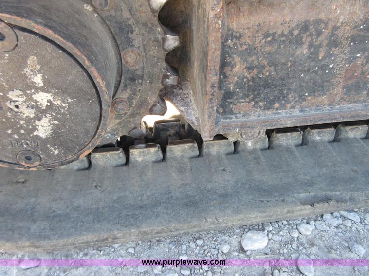 image for item I1900 2005 Caterpillar 304CR mini excavator