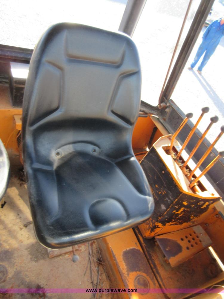 image for item I1907 1980 Case 580C backhoe