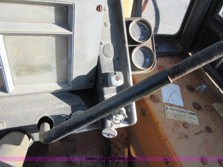 image for item I1907 1980 Case 580C backhoe