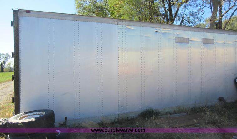 image for item I6313 Dry van box