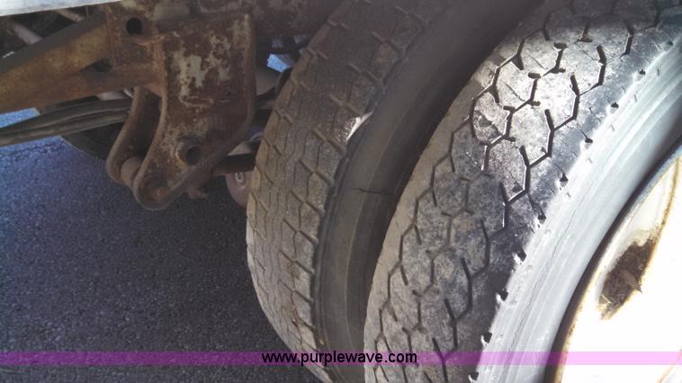 image for item I6316 1988 Timpte refrigerated trailer