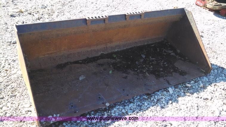image for item I6317 Skid steer bucket