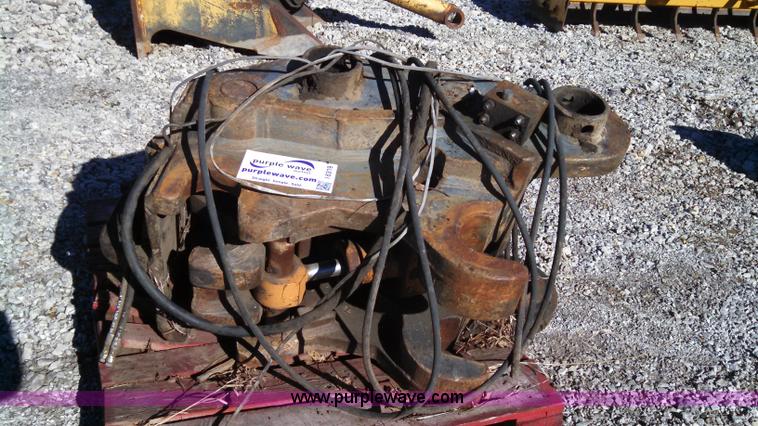 image for item I6319 CF excavator quick coupler