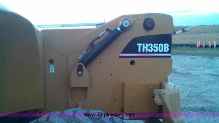 image for item I6320 2005 Caterpillar TH350B telehandler