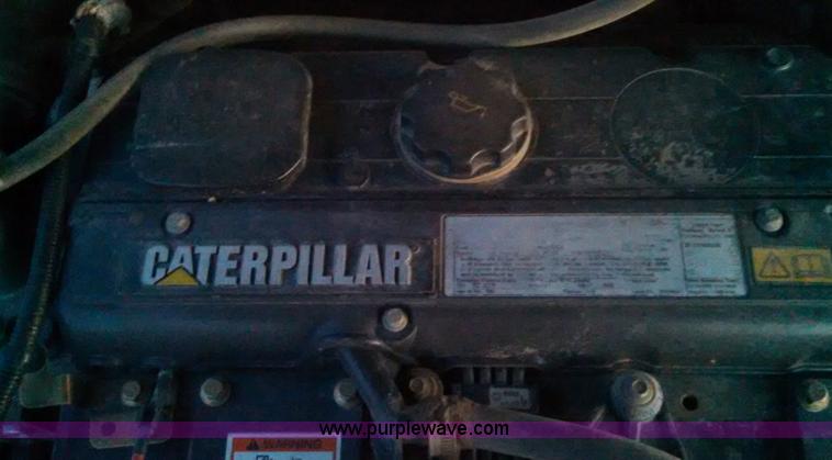 image for item I6320 2005 Caterpillar TH350B telehandler