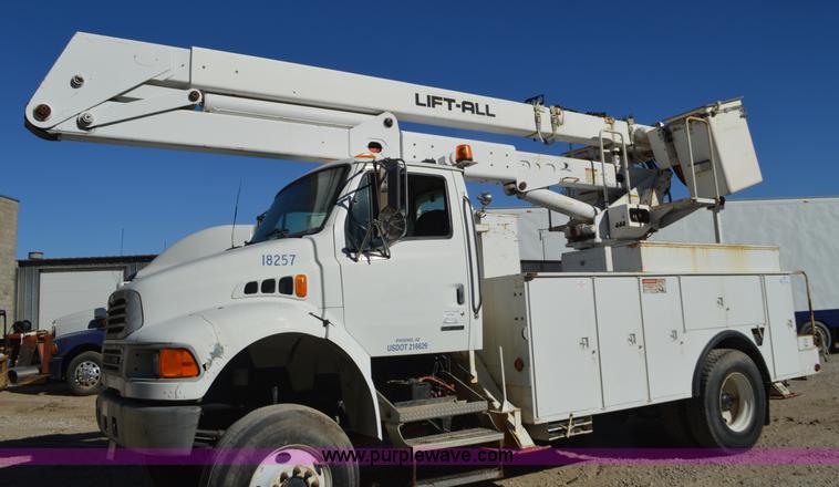 image for item I6371 Lift All L0M-50-2S bucket lift
