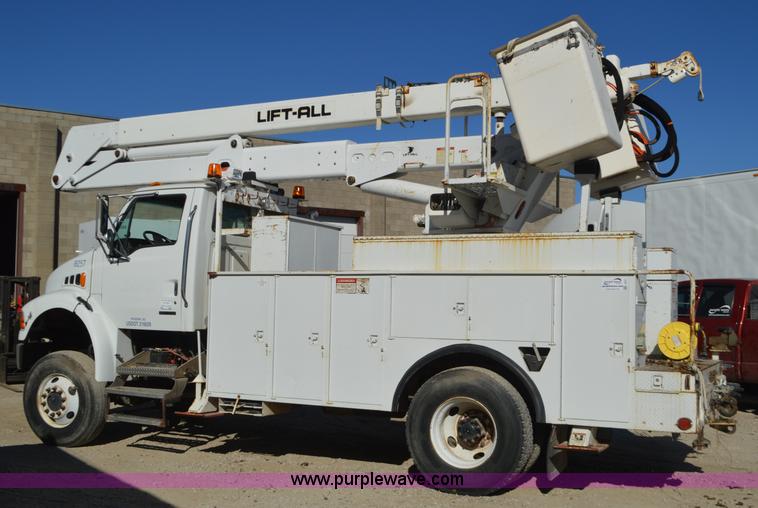 image for item I6371 Lift All L0M-50-2S bucket lift