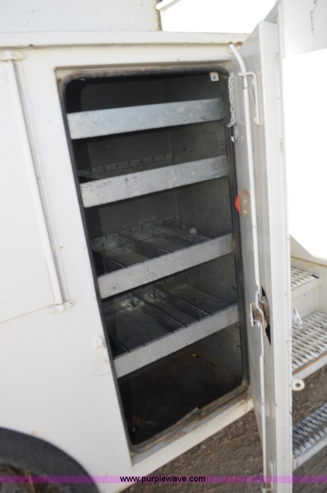 image for item I6371 Lift All L0M-50-2S bucket lift