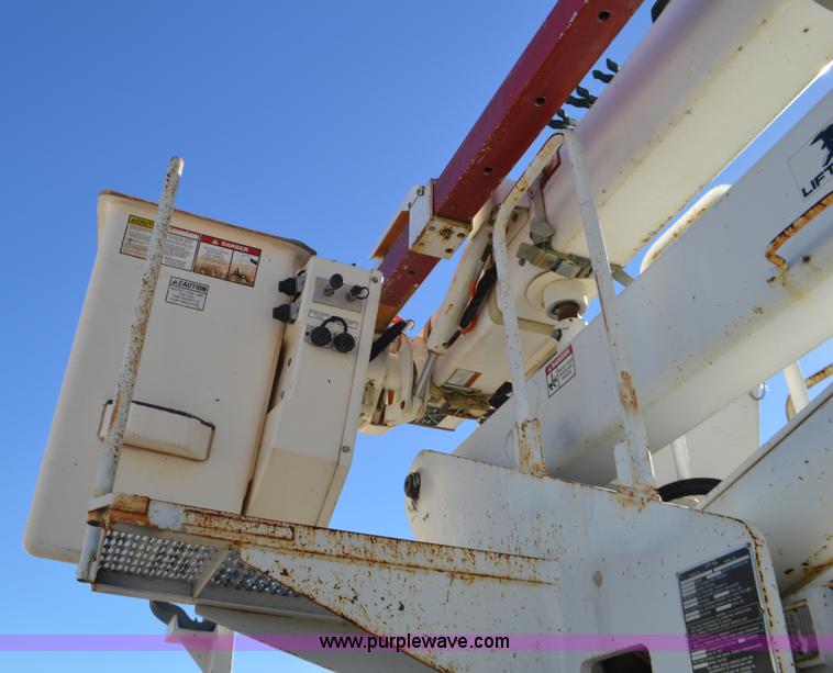 image for item I6371 Lift All L0M-50-2S bucket lift
