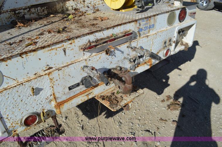 image for item I6371 Lift All L0M-50-2S bucket lift