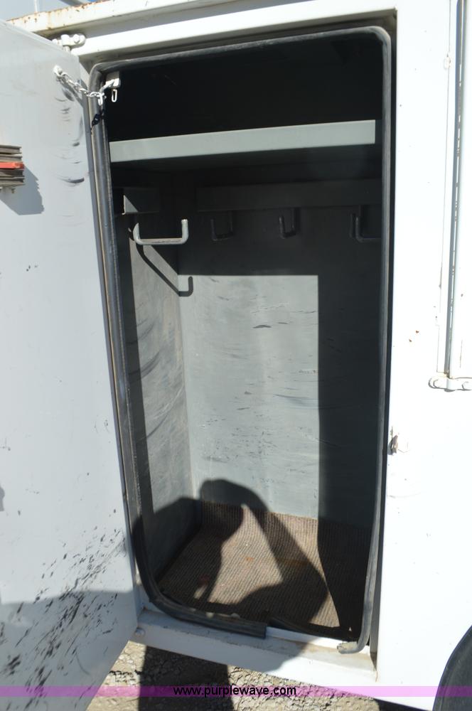 image for item I6371 Lift All L0M-50-2S bucket lift