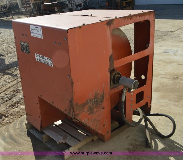 image for item I6372 Ditch Witch hydraulic directional drilling hose reel