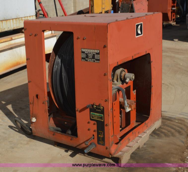 image for item I6372 Ditch Witch hydraulic directional drilling hose reel