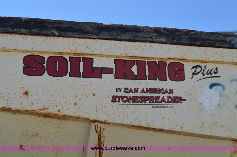 image for item I6375 Soil King Plus XL19 stone spreader