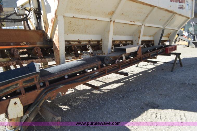 image for item I6375 Soil King Plus XL19 stone spreader