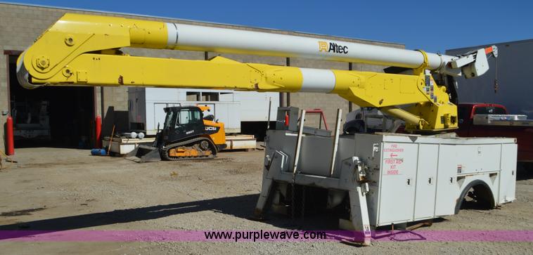 image for item I6376 Altec AA6001 bucket lift utility bed