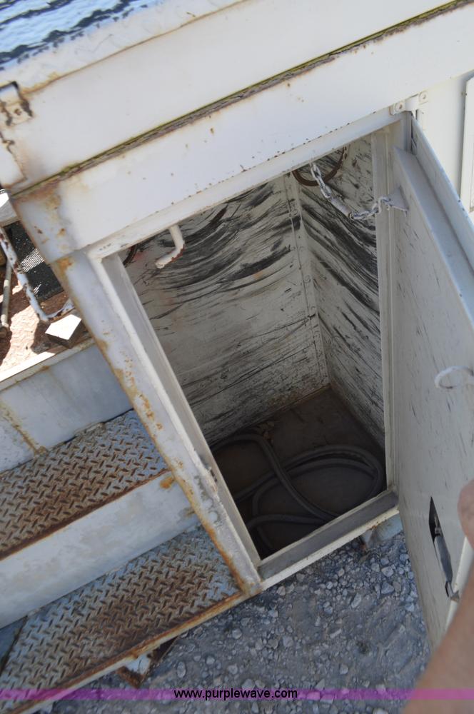 image for item I6376 Altec AA6001 bucket lift utility bed