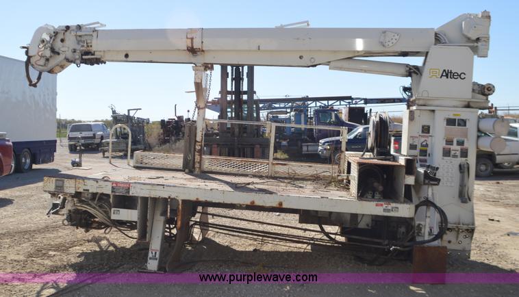 image for item I6377 Altec D845A digger derrick utility bed