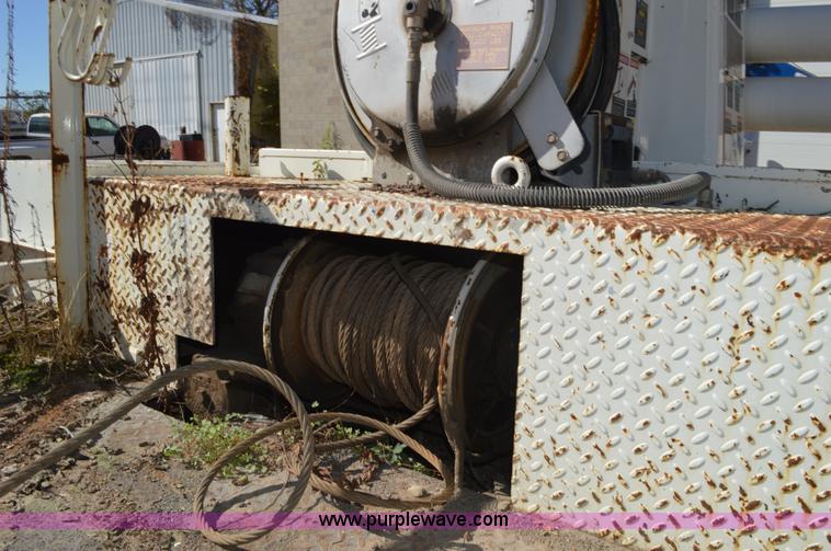 image for item I6377 Altec D845A digger derrick utility bed