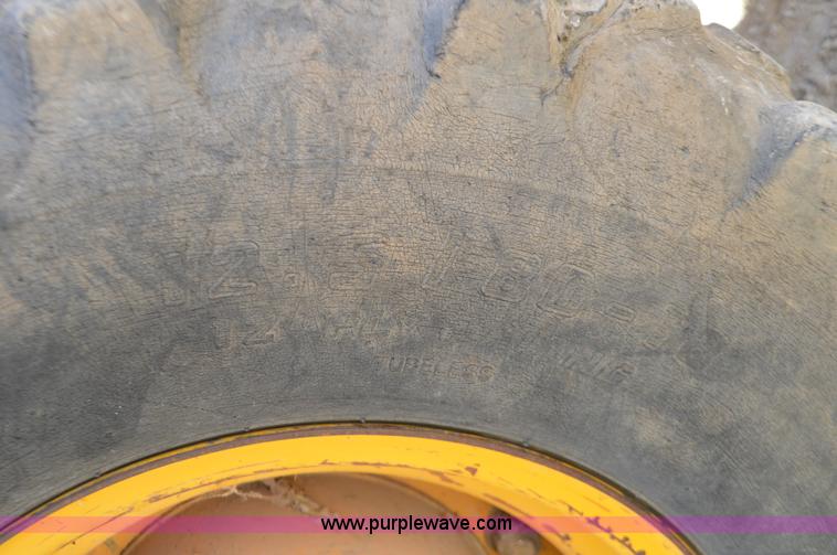 image for item I6378 1998 JCB 212SU landscape loader