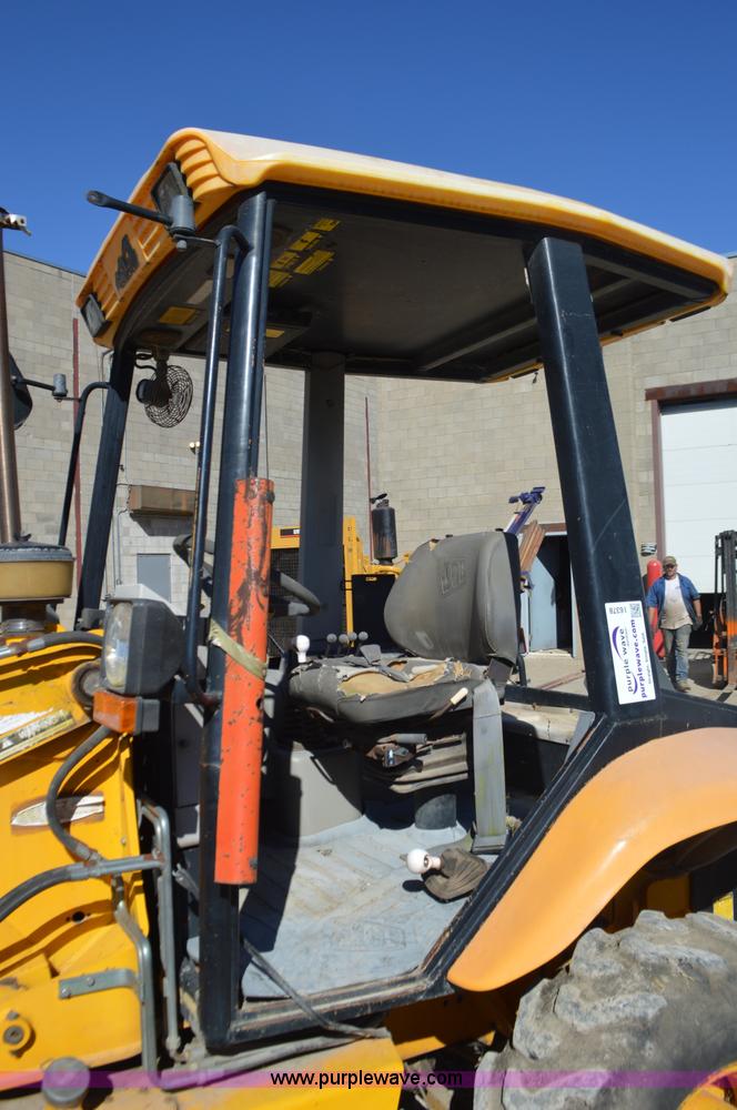 image for item I6378 1998 JCB 212SU landscape loader