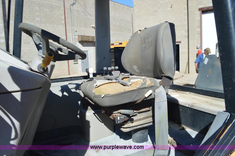 image for item I6378 1998 JCB 212SU landscape loader