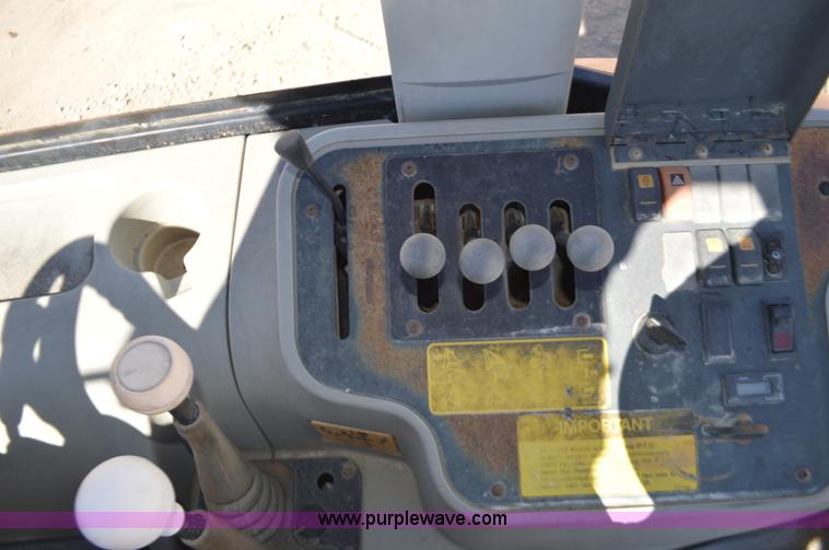 image for item I6378 1998 JCB 212SU landscape loader