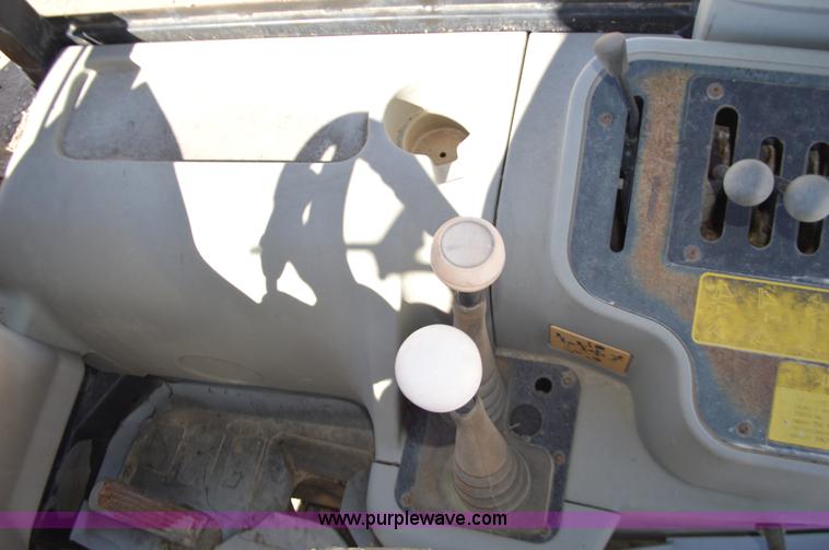 image for item I6378 1998 JCB 212SU landscape loader