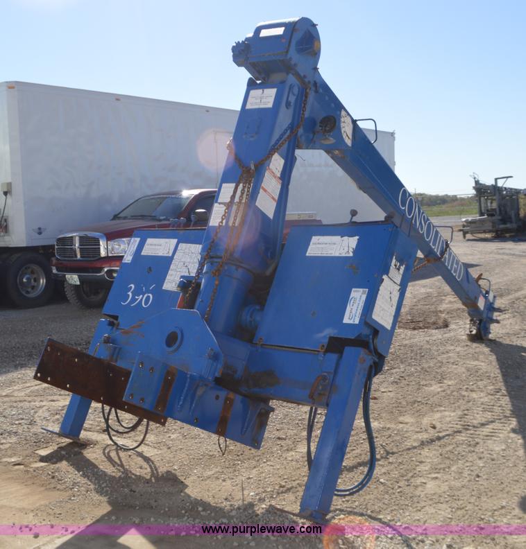 image for item I6380 National 200 truck mounted crane
