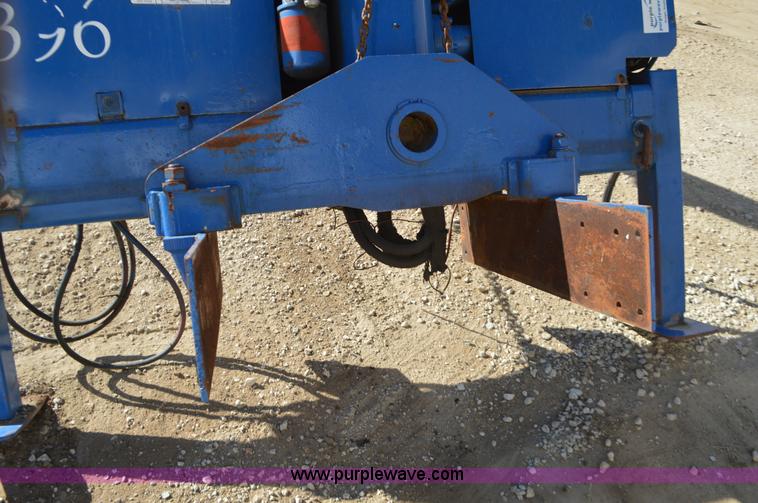 image for item I6380 National 200 truck mounted crane