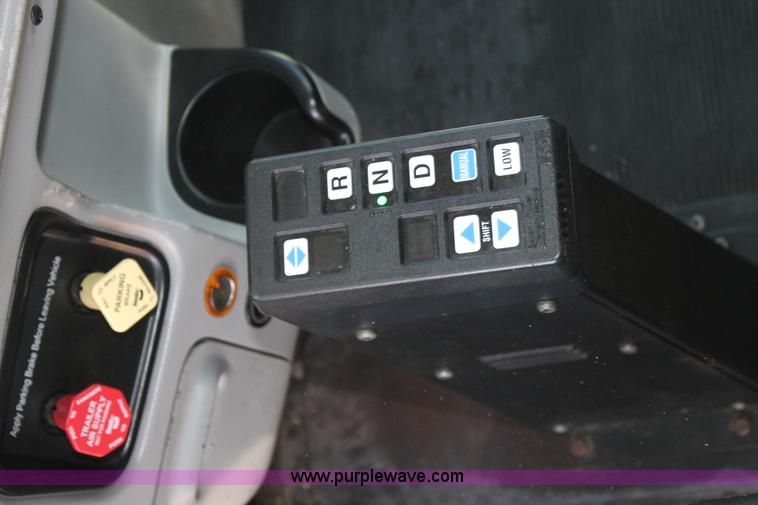 image for item J1407 2007 Peterbilt 379 semi truck