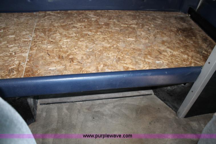 image for item J1407 2007 Peterbilt 379 semi truck