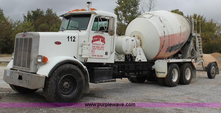 image for item J4296 1990 Peterbilt 357 mixer truck