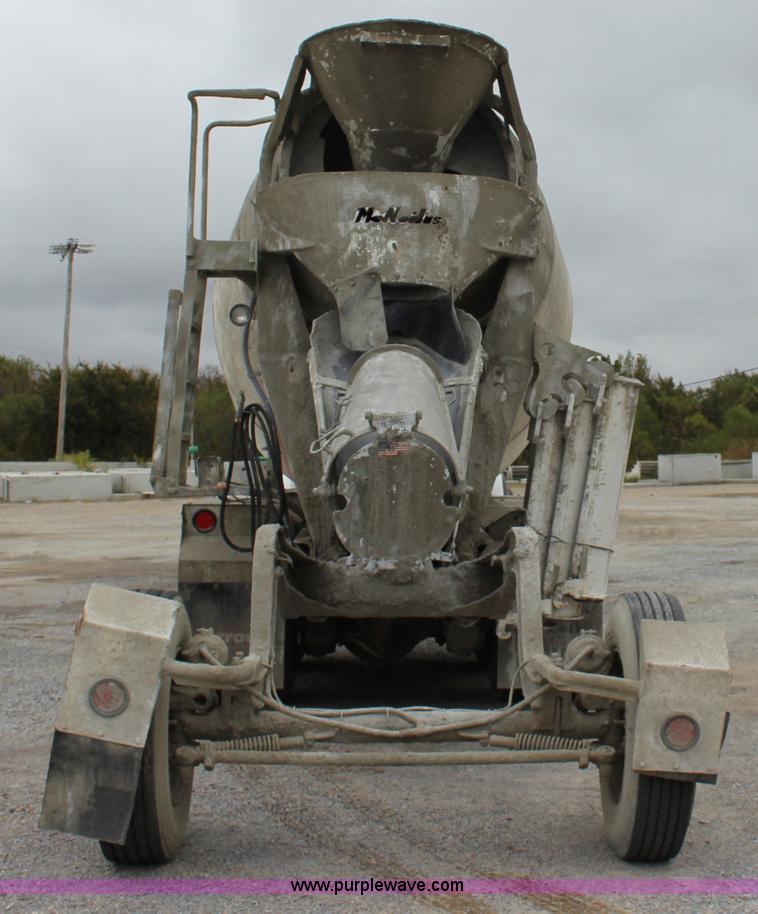 image for item J4296 1990 Peterbilt 357 mixer truck