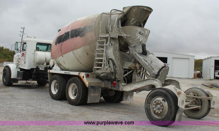 image for item J4296 1990 Peterbilt 357 mixer truck