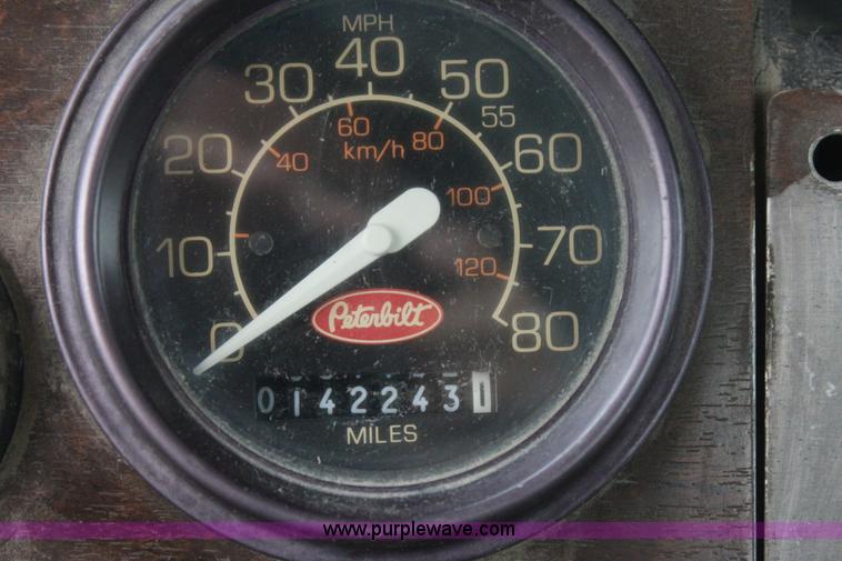 image for item J4296 1990 Peterbilt 357 mixer truck