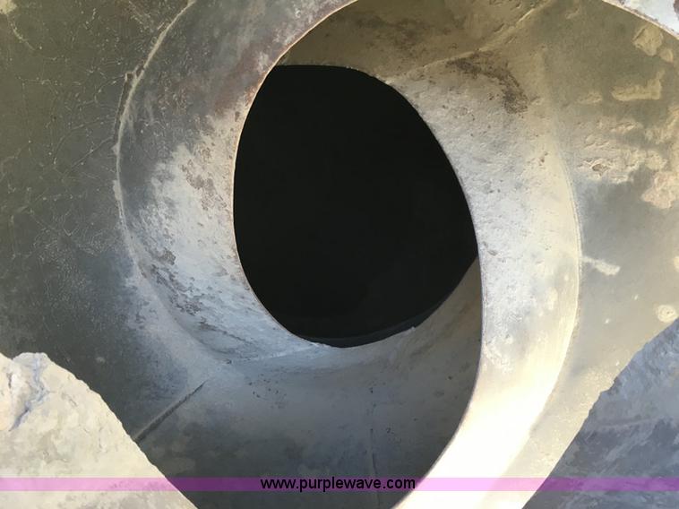 image for item J4297 1991 Ford LT8000 mixer truck