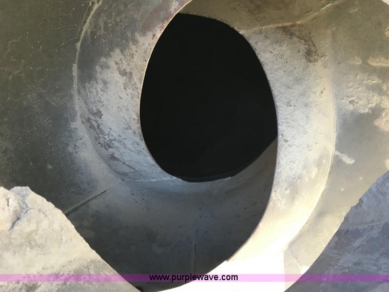 image for item J4297 1991 Ford LT8000 mixer truck